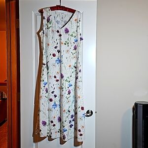 Womens sleeveless lightweight sundress